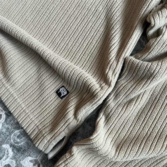 2000’s R2 Randy Fleece Long Sleeve Shirt - Picture 4 of 4